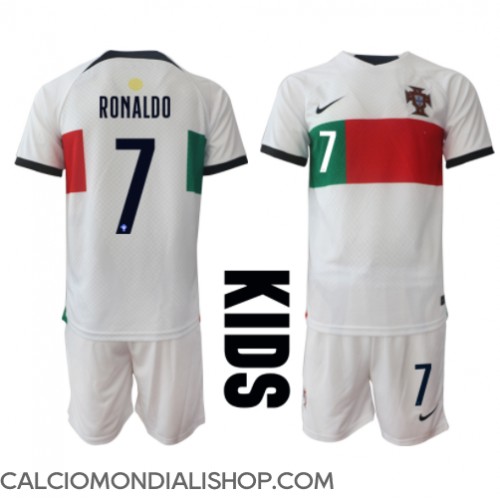 Maglie da calcio Portogallo Cristiano Ronaldo #7 Seconda Maglia Bambino Mondiali 2022 Manica Corta (+ Pantaloni corti)